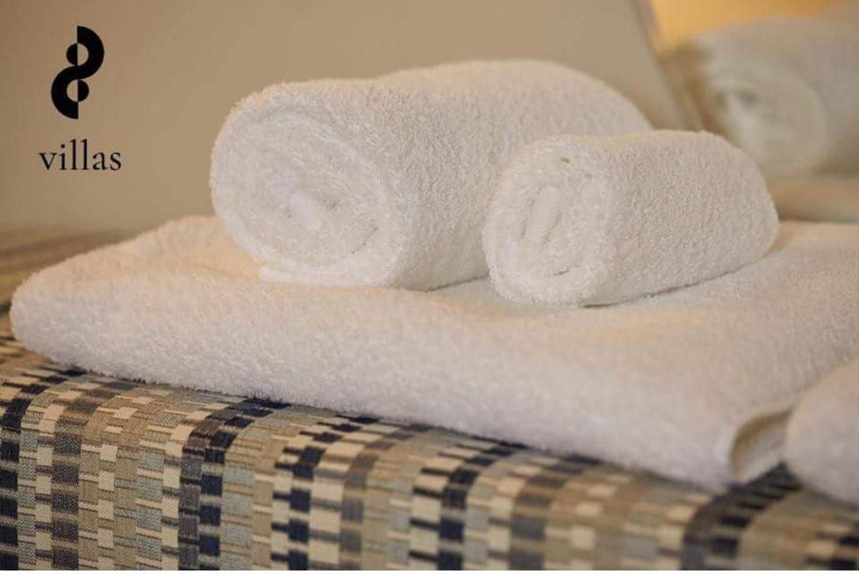 8 Villas Hotel Santo Tirso Kültér fotó