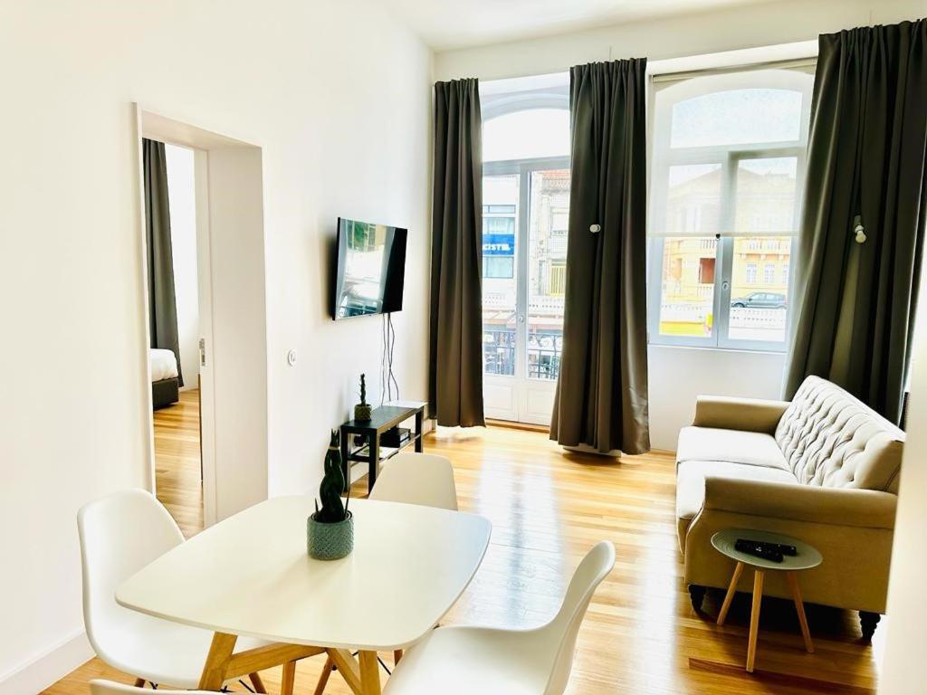 8 Villas Hotel Santo Tirso Kültér fotó
